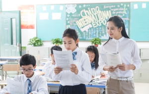 如何办理深圳落户,哪些中级职称可以入深户